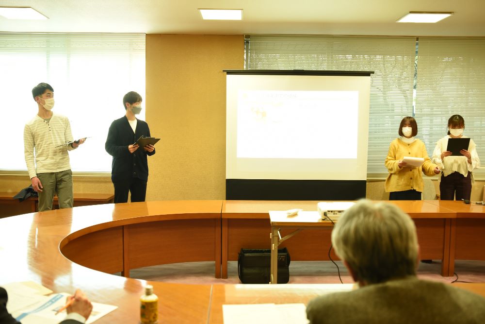 発表風景2
