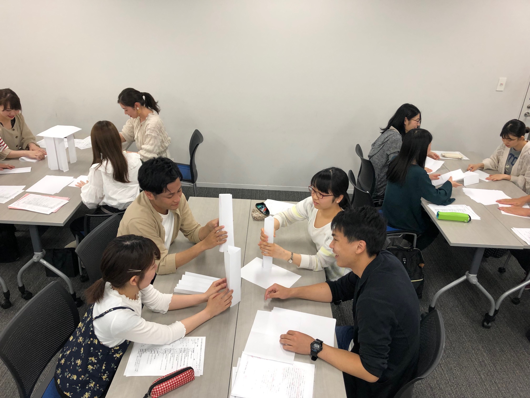 ワーク②(ペーパータワー)