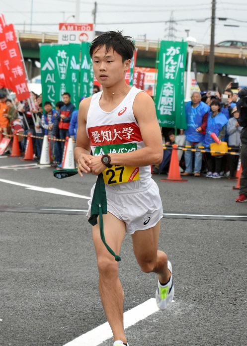 第6中継所付近を走る石川さん