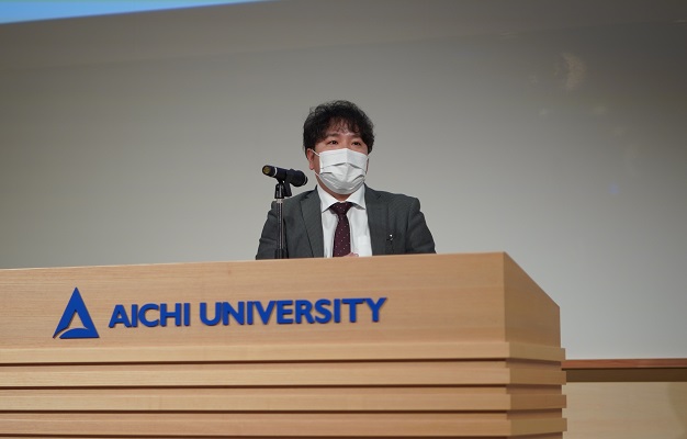 ㈱三五 小川様による講評