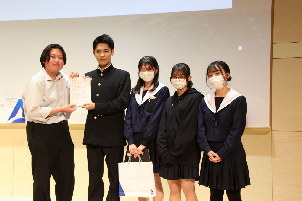 最優秀チーム発表