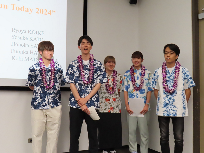 ミニシンポジウムでの発表の様子①