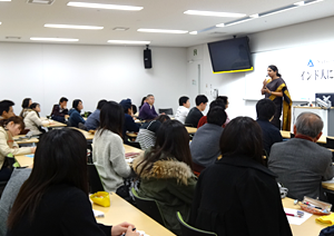 シプラ・ポッダー氏によるワークショップ