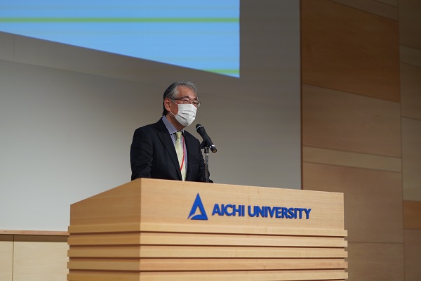 砂山学部長による閉会の辞