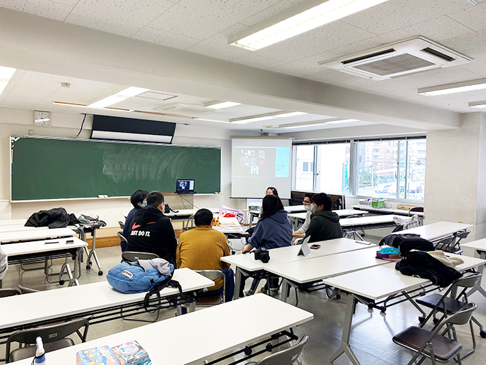 にしとも広場&ZOOM