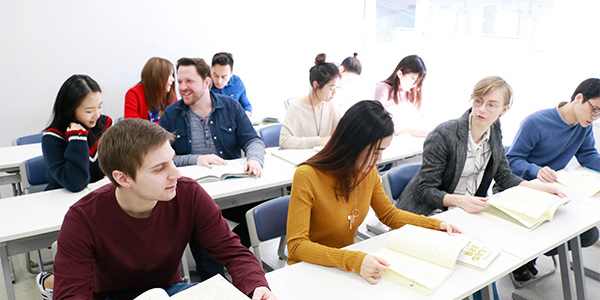 学生の能力別、目的別でクラスを設定