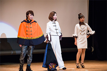 出初式ファッションショー