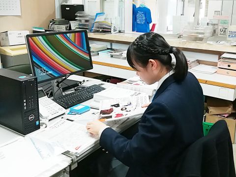 仲尾台中学校職業体験受入れ001