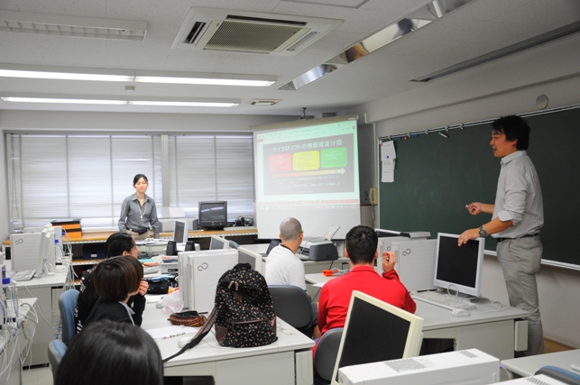 マイクロソフト