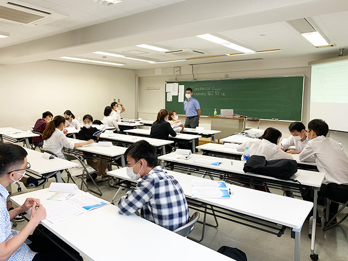 企業ガイダンス