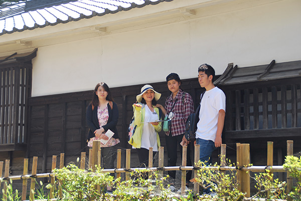 総合デザイン科・マンガ科・ファッション科の合同校外研修に行ってきました