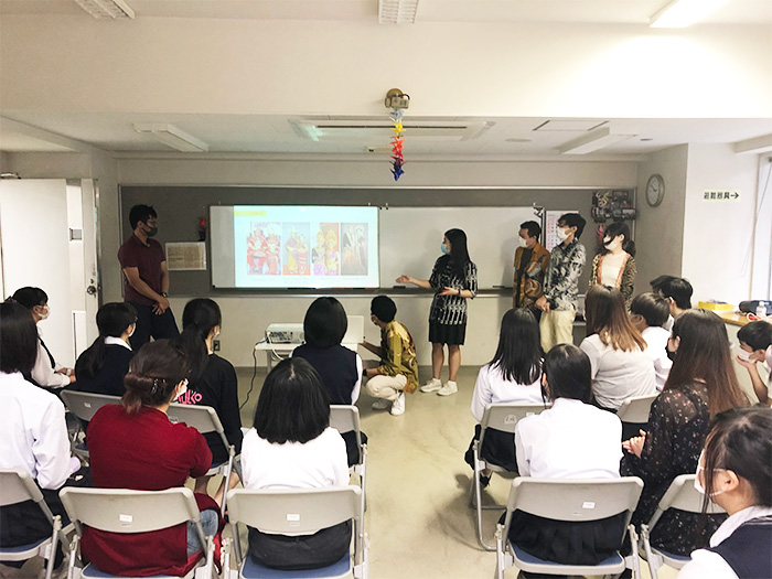 高等課程の生徒たちと交流授業を行いました