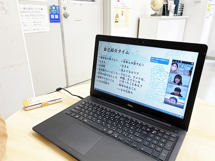 にしとも広場&ZOOM