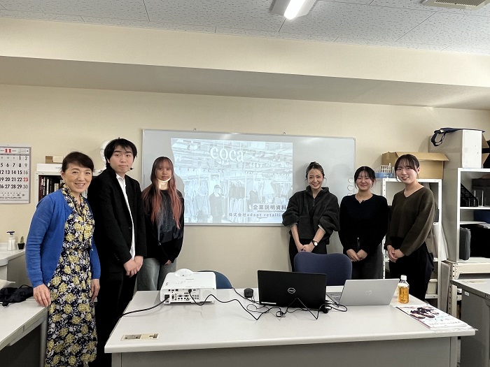 株)adapt retailing様【coca】による学内企業説明会を実施していただき 