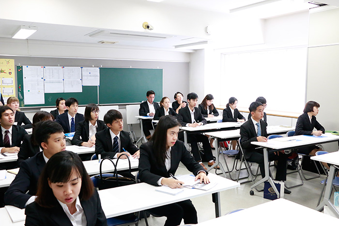 「合同企業説明会」を実施しました