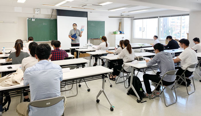 企業による学内企業説明会
